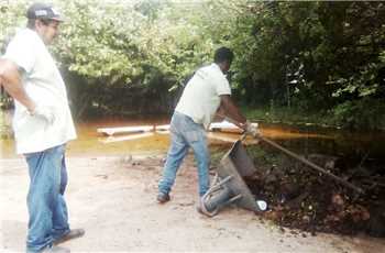 Cabrália: Prefeitura realiza recuperação do Rio Yaya
